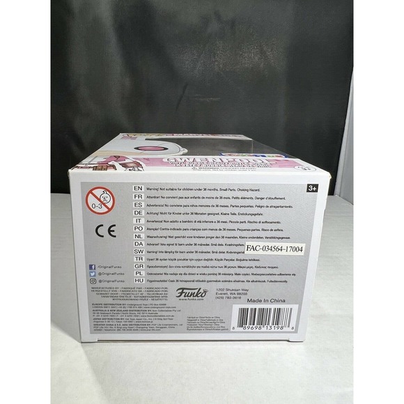 Funko Pop Marvel #164 Gwenpool Toys R Us Exclusive NEW - Picture 2 of 6